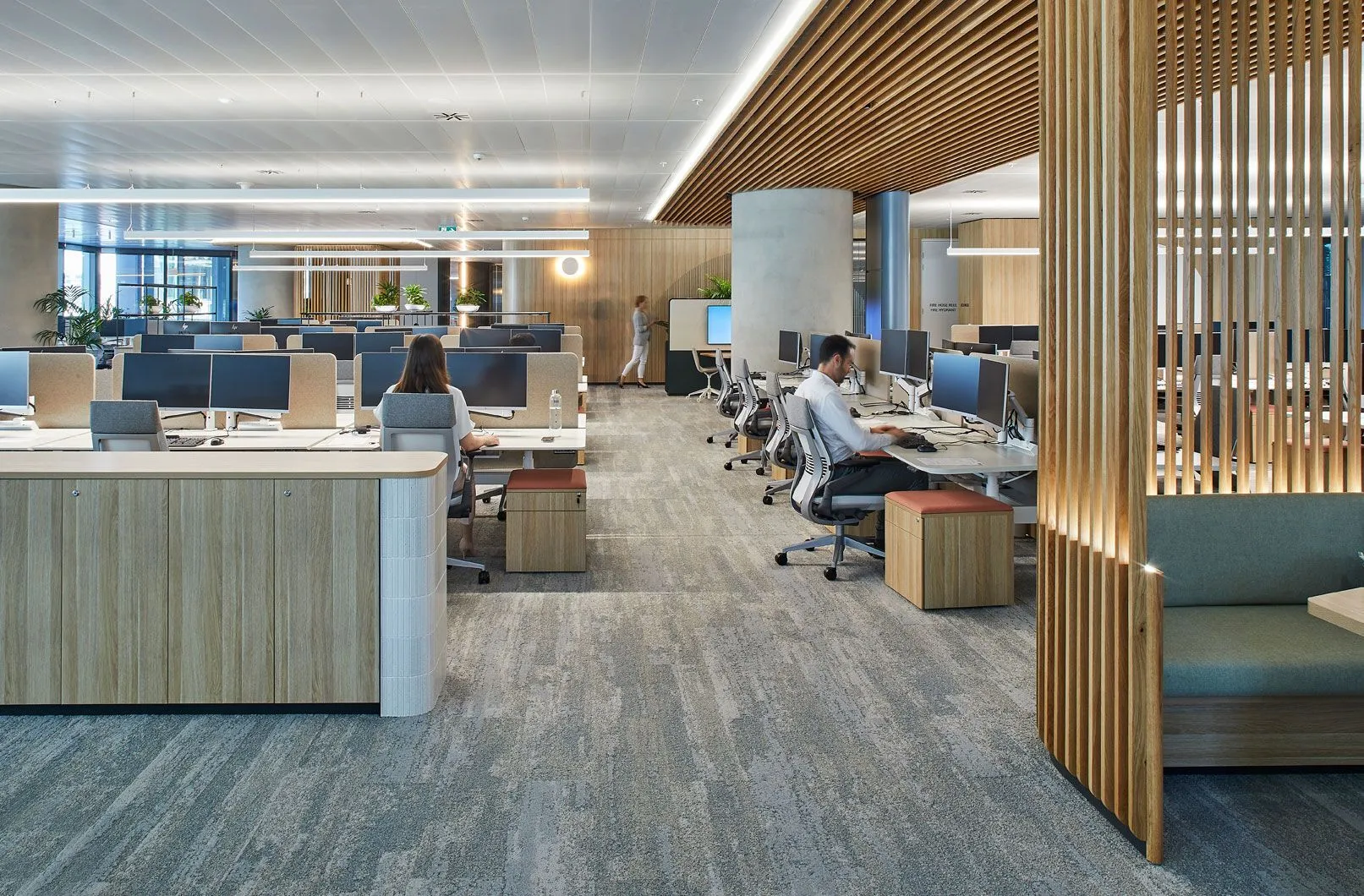H‑Line Office Retrofit – Office & Public – Berlin