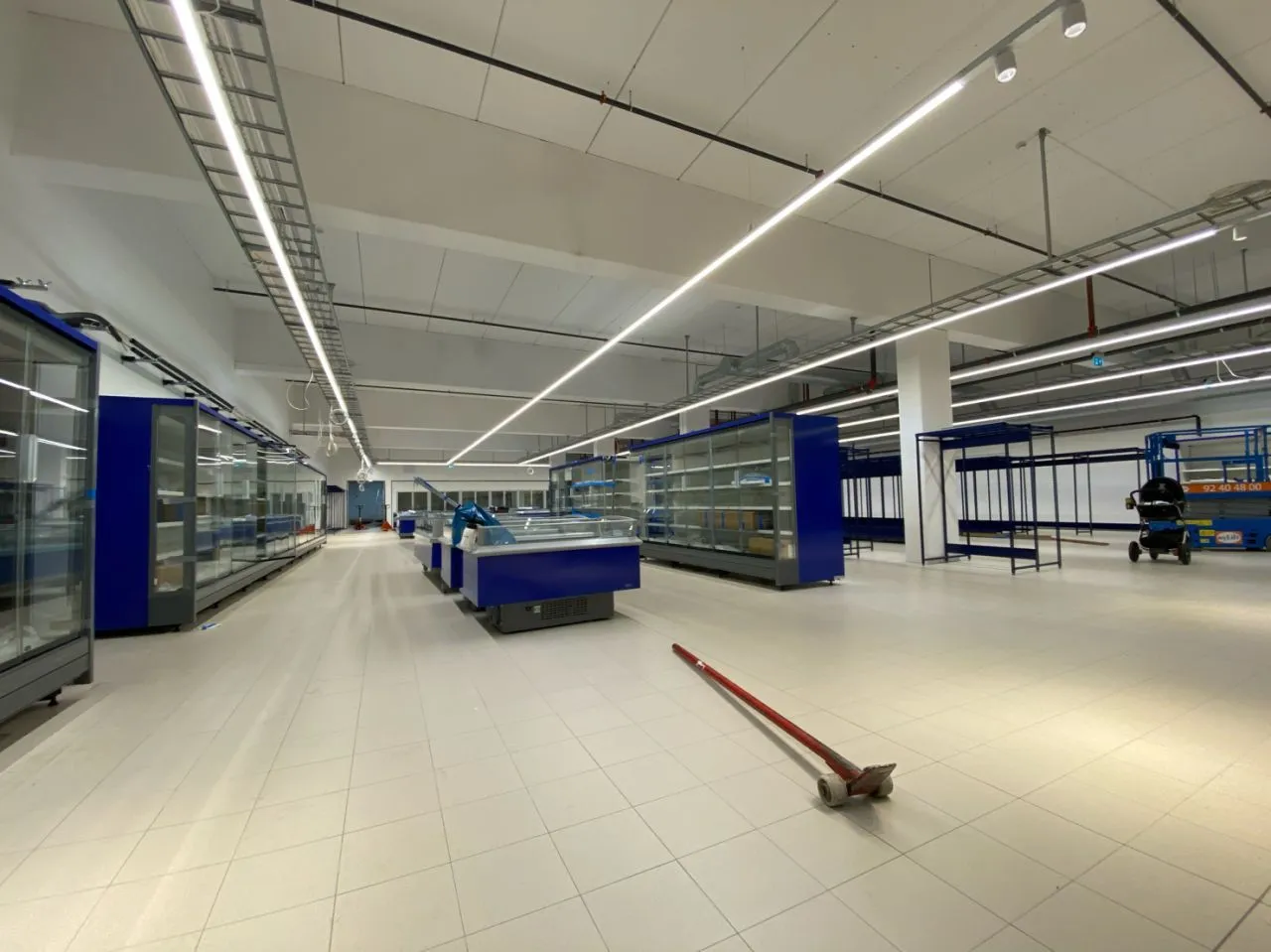 LED Linear Lighting Retrofit – Retail & Stores – Oslo